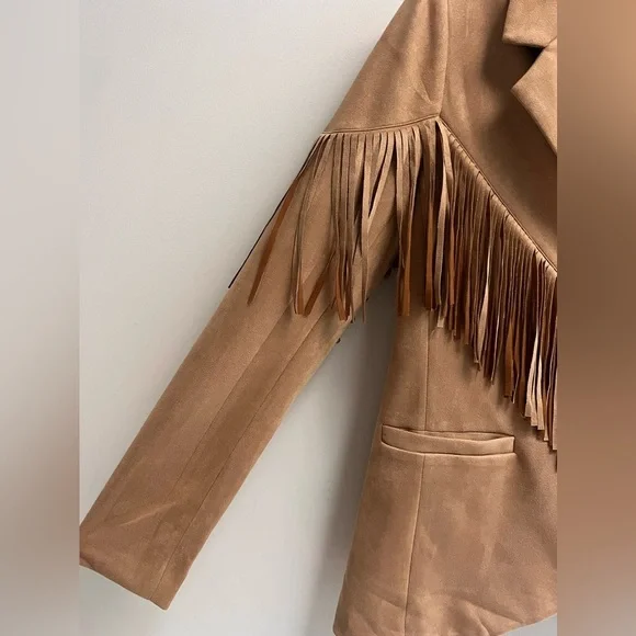BLUE B Women’s Camel Fringe Studded Long Sleeve Blazer Jacket - Size small - Picture 2 of 8